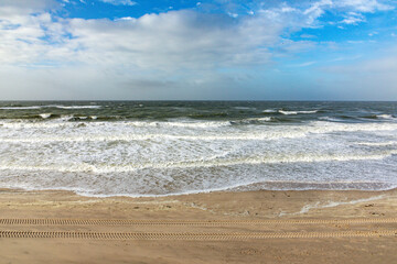 Fototapeta na wymiar scenic landscape in Sylt with ocean, dune and empty beach