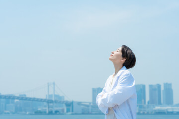 都心で働く医者（医療・ドクター）