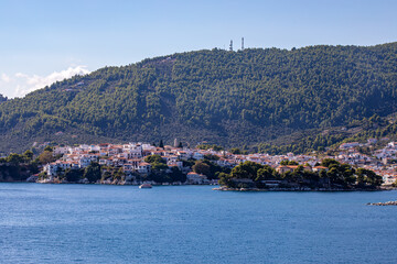 Fototapeta premium Skiathos town on Skiathos island, Greece 