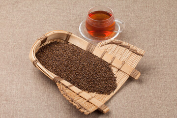 The seeds of kyeolmyeong tea are used as medicine for headaches and constipation, lowering the...