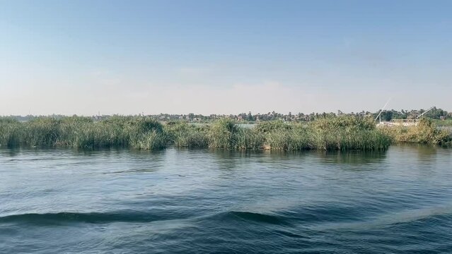 NAVEGANDO POR EL NILO EN EGIPTO