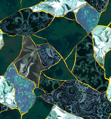 Kintsugi seamless pattern. Irregular mosaic, dark random puzzle with golden lines. Black repeat background design. Decorative patchwork art, gold crackle. Beautiful abstract backdrop in gothic stye