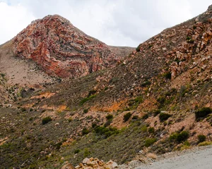 Foto op Canvas Extraordinary geology near Muller's kloof, Swartberg Pass, Western Cape. © Adrian