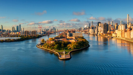 Roosevelt island at sunrise