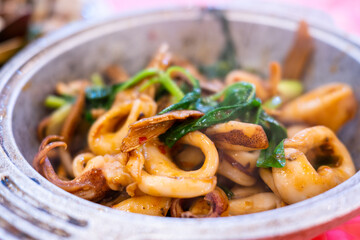 Taiwanese cuisine fry squid with sauce