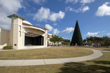 Fototapeta premium The magnificent 100ft Christmas Tree in Delray Beach, Florida, USA