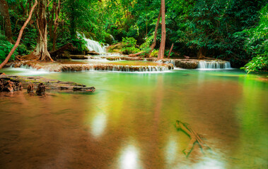 Obraz na płótnie Canvas Waterfall in Thailand is beautiful