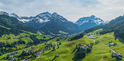 Eindrucksvolle Natur im Kleinwalsertal bei Hirschegg