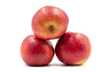 Fototapeta na wymiar Red Apple isolated on a white background. Clipping Path. Full depth of field. close up