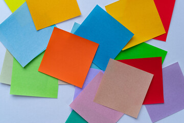 カラフルな色紙