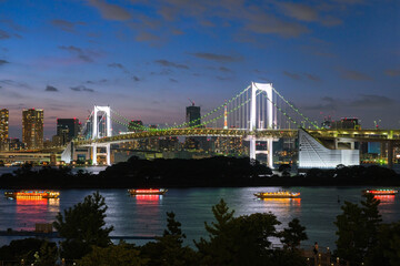 東京都 お台場、レインボーブリッジの夜景