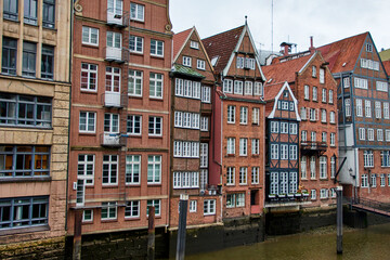 Hausfassaden an der Elbe in Hamburg