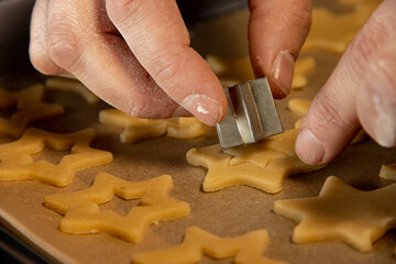 weihnachtsbäckerei konditorei bäckerei backen gebäck weihnachtsgebäck handarbeit weihnachten...