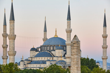 Fototapeta na wymiar Blue mosque at sunset in Istanbul city center. Landmark, Turkey