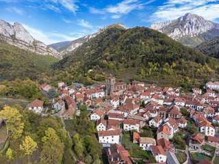 town of Isaba, Roncal Valley, Navarra, Pyrenean mountain range, Spain