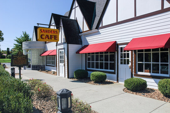 North Corbin, KY, USA – October 7, 2006: Exterior of the Sanders Café and Museum, the birthplace of Kentucky Fried Chicken, in North Corbin, KY.