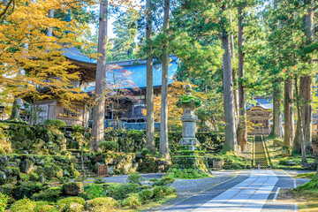 Obraz premium 秋の永平寺 福井県吉田郡 Eiheiji Temple in autumn. Fukui Prefecture, Yoshida-gun.