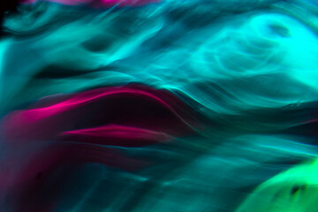 美しい青色で模様を表現しました。