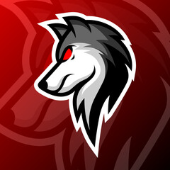 vector graphics illustration of a angry wolf in esport logo style. perfect for game team or product logo © YusufMC
