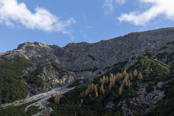 Fototapeta na wymiar Herbsttag in Tirol