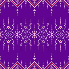 Fototapeta na wymiar Drawing white and red lines There is a purple background, Art, Design, Fabric patterns, Patterns for use as background.
