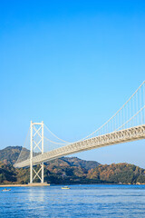 向島から見た秋の因島大橋　広島県尾道市　Innoshima Bridge in autumn seen from Mukaishima. Hiroshima Prefecture, Onomichi City.