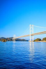 向島から見た秋の因島大橋　広島県尾道市　Innoshima Bridge in autumn seen from Mukaishima. Hiroshima Prefecture, Onomichi City.