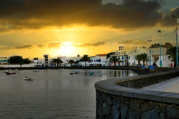 Obraz premium sunset at the pier