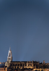 Obraz premium Toledo cathedral under the stars at night