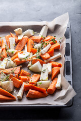 Fresh carrot and parsnip with thyme - 554470855