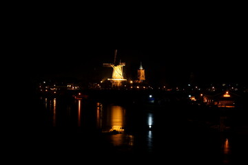 Obraz premium Night shot Dutch windmill