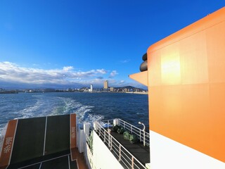 直島行フェリーの甲板風景　サンポート高松　瀬戸内海3
