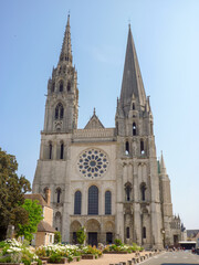 Fototapeta na wymiar Chartres Cathedral in summer, France