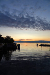 Fototapeta na wymiar Abend am Genfer See bei Evian-les-Bains