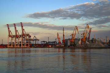 Fototapeta na wymiar Industrial port wiev from bay