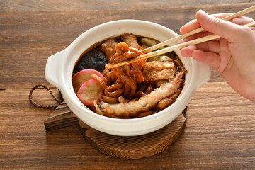 味噌煮込みうどん