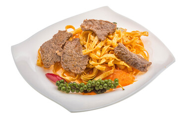 Fried noodles with beef