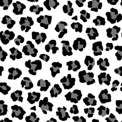 Fototapeta premium Leopard seamless pattern. Wild animal print. Vector african camouflage skin illusration