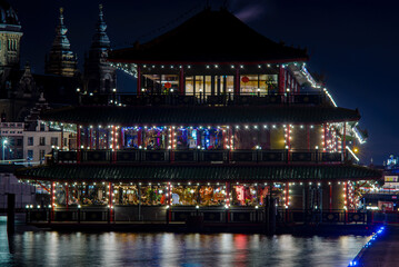 15  Decembar 2022, AMSTERDAM, NETHERLANDS,  View on Amsterdam during the Light festival in the...