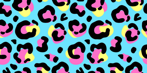 Bright leopard pattern, animal print, vector seamless pattern in the style of doodles, hand drawn