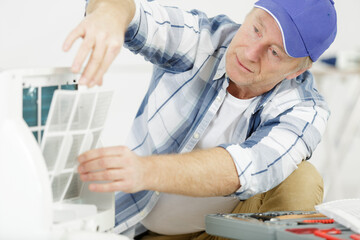 male air conditioning maintenance repair