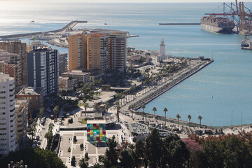 Obraz premium The panorama of Malaga and Malaga Cathedral from Gibralfaro hill, Spain 