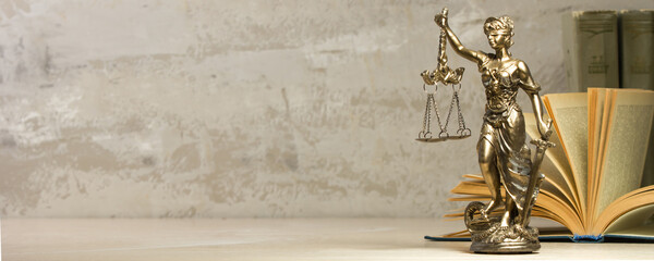 Law and justice concept. Mallet gavel of the judge, scales of justice, books. Copy space for text - obrazy, fototapety, plakaty