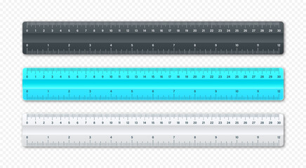 Obraz premium Realistic various plastic rulers with measurement scale and divisions, measure marks. School ruler, centimeter and inch scale for length measuring. Office supplies. Vector illustration