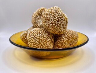 Sesame balls 