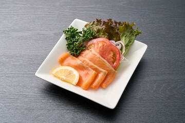 西洋料理、サーモンマリネ