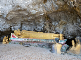 Höhle