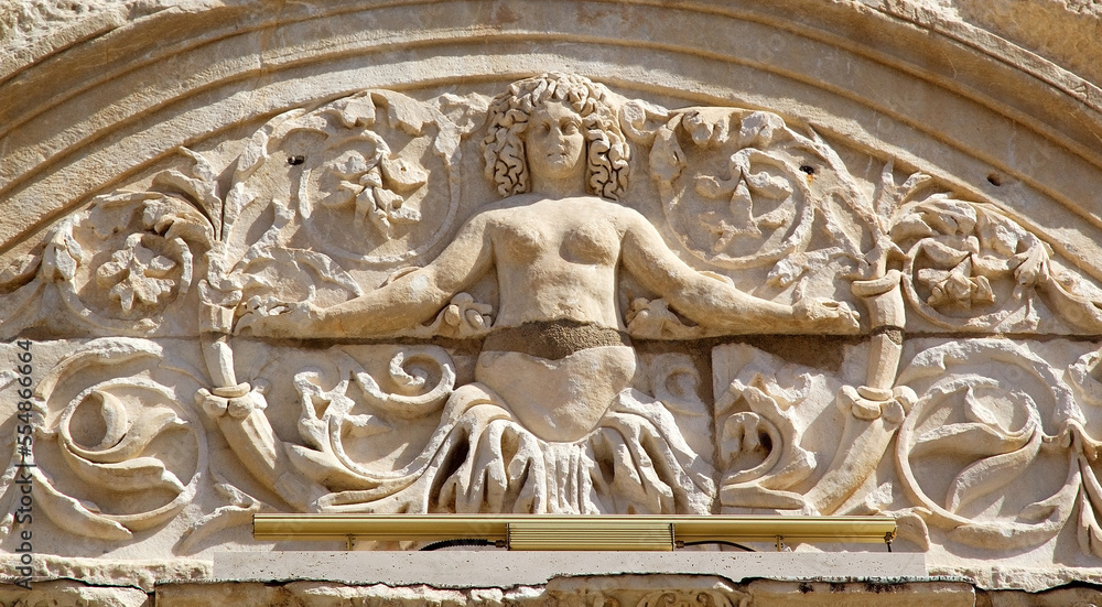 Wall mural Ephesus, The temple of Hadrian, Turkey. The archaeological site inscribed on the world heritage list in 2015