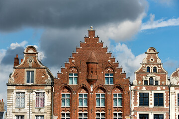 Fototapeta na wymiar details of houses in the Grand Place in Arras, North of France