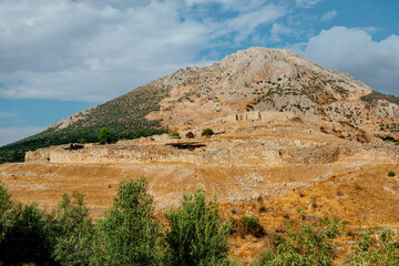 Fototapeta na wymiar ruins of the acropolis of Mycenae, in Greece